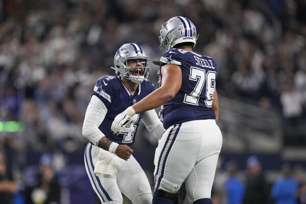 Cowboys deny Lions on 2 point try for 20 19 win to extend home win